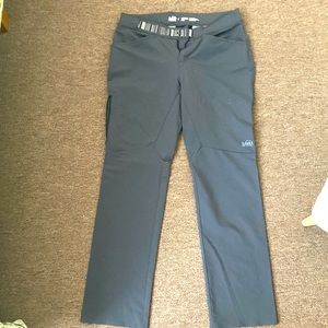 REI Co-OP WMND Semi Fitted Hiking Pant  6 Petite